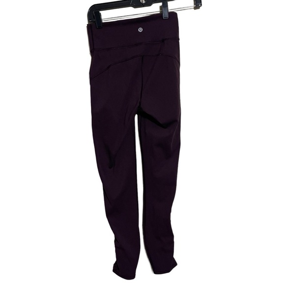 Lululemon tied to it 7/8 tight 25’ black cherry Women's Purple Leggings size 4 - Picture 5 of 8